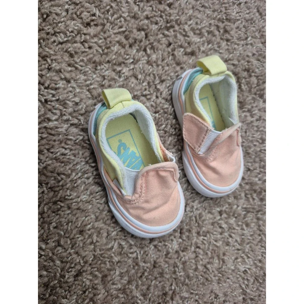 Vans infant girls shoes size 2 - multicolor